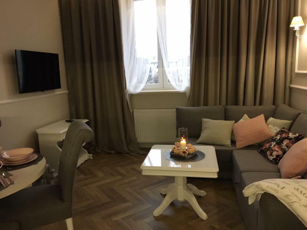 Family & Business Sauna Apartments Sienkiewicza No1 Centrum Plac Lliteratow- Piekny Apartament - 1 Bedroom With Private Sauna, Bath With Hydromassage, Parking Kielce Extérieur photo